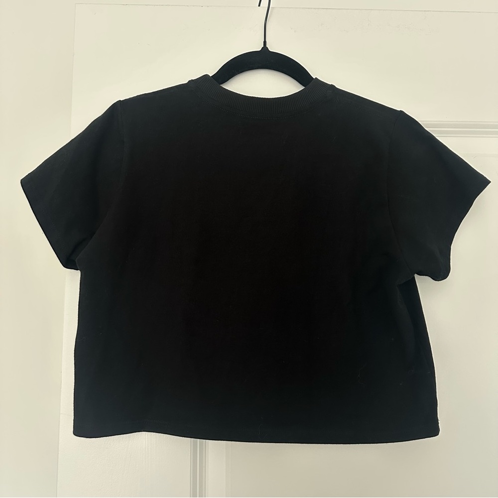 SET Active Black Cropped Crewneck Tee with Embroidered Brand Name - Picture 2 of 6